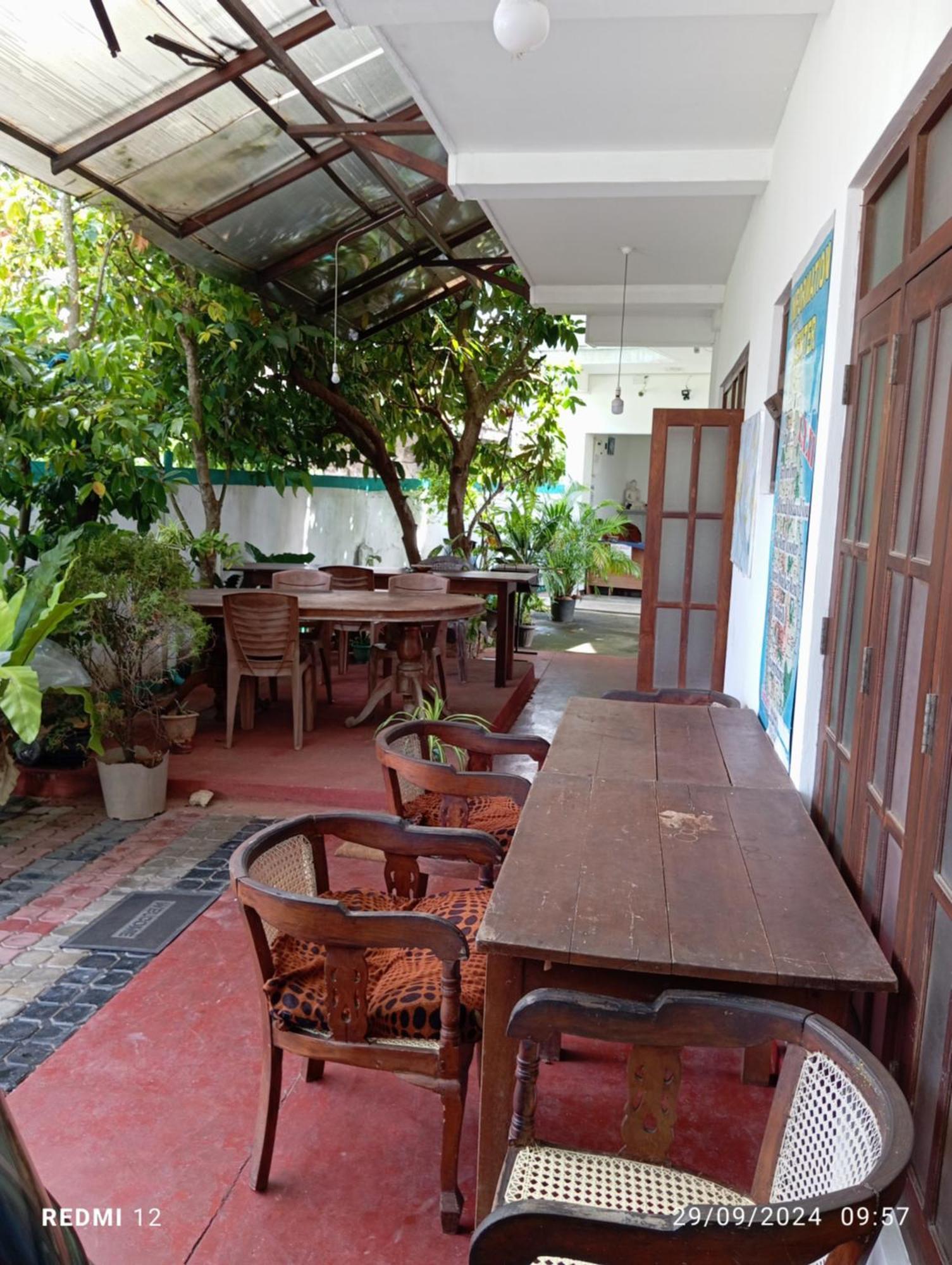Pearl Resort Mirissa Extérieur photo