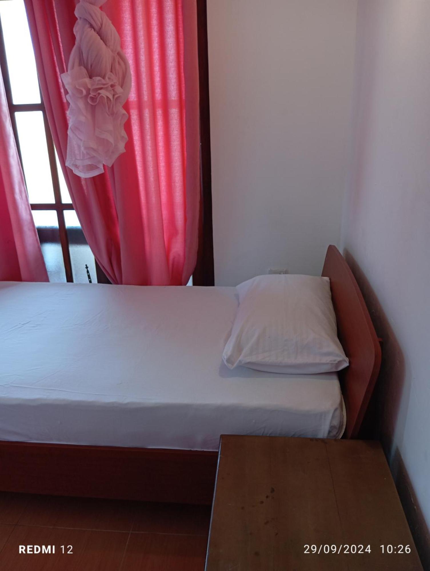 Pearl Resort Mirissa Extérieur photo