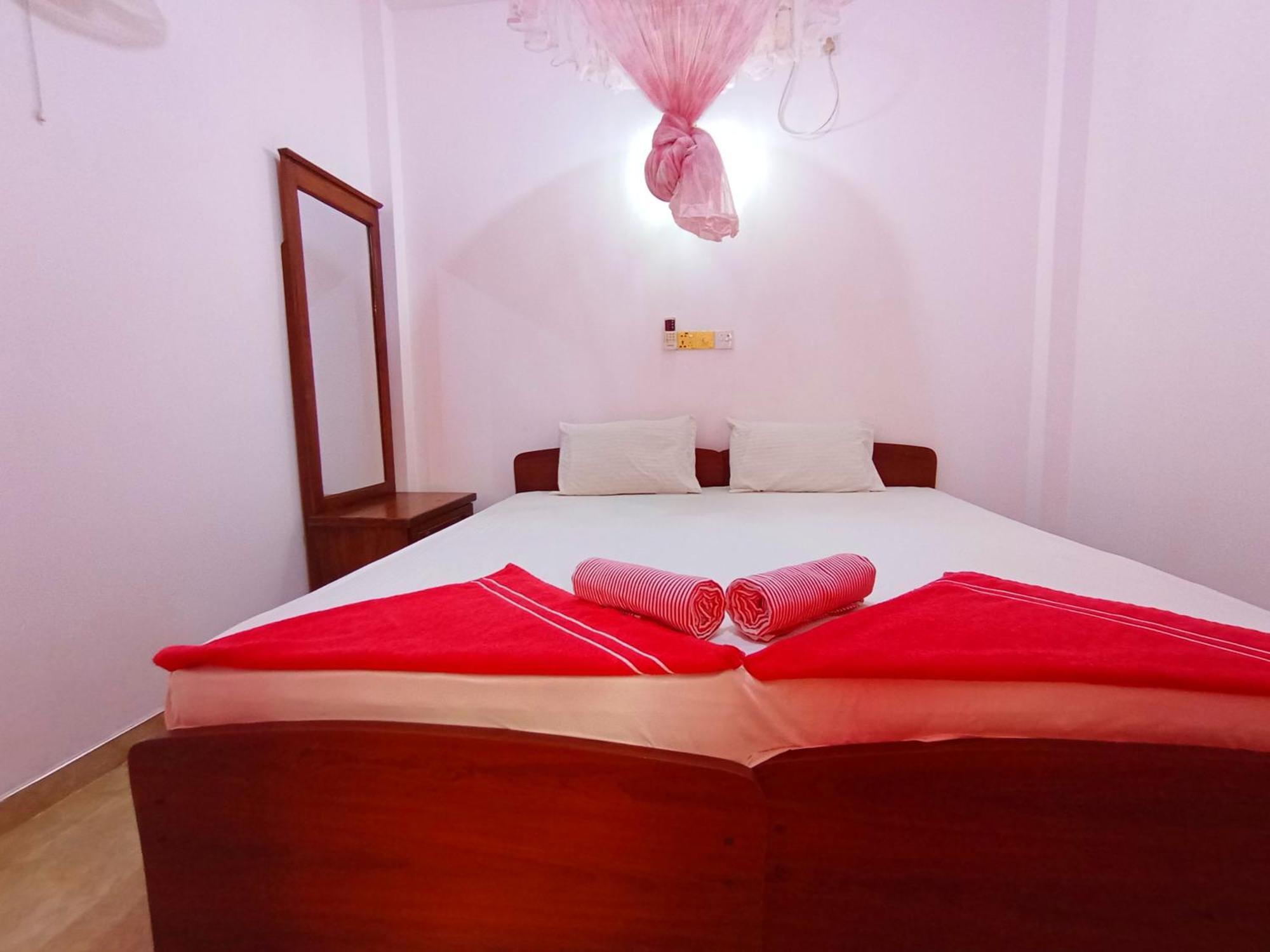 Pearl Resort Mirissa Extérieur photo