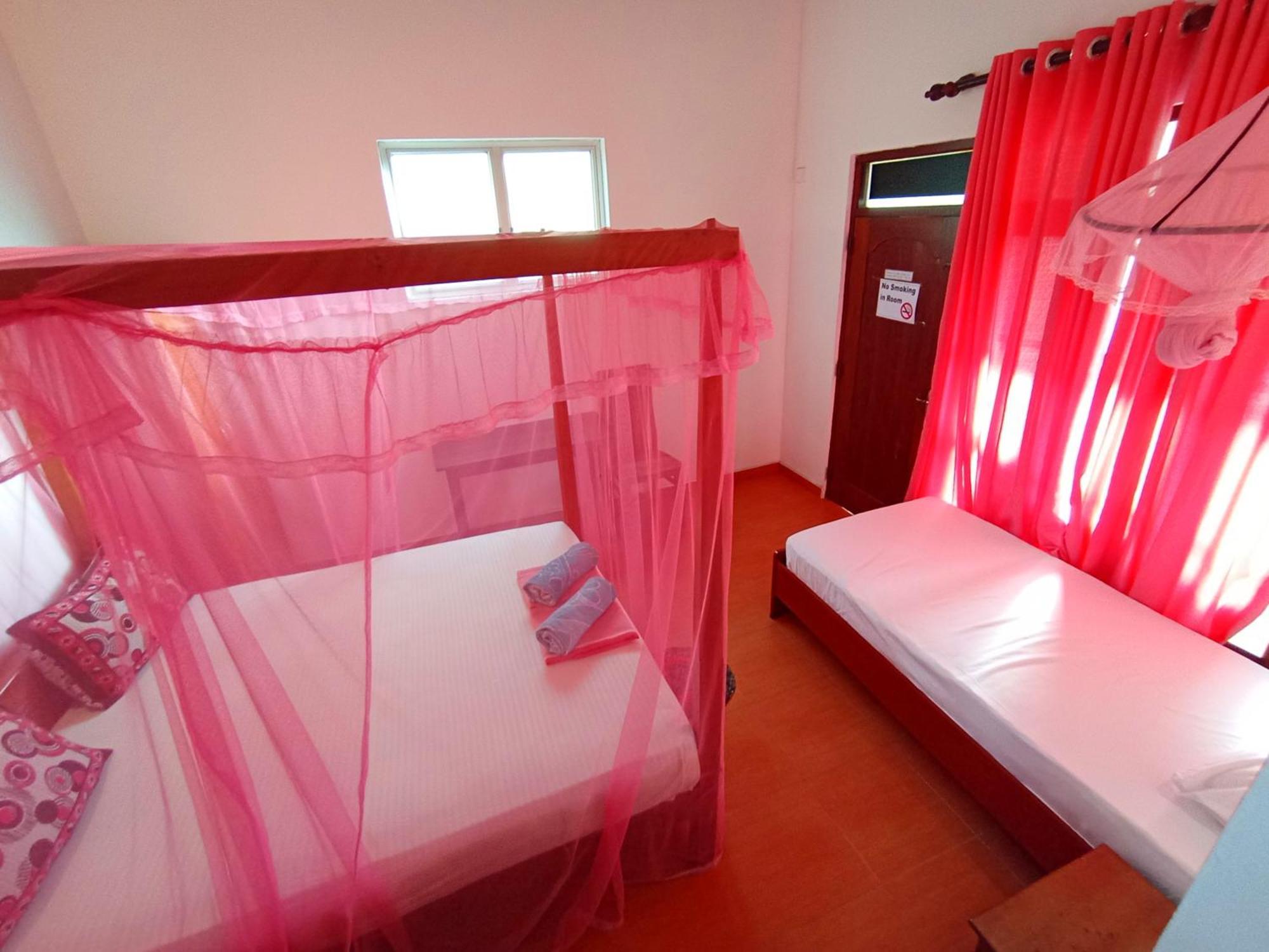 Pearl Resort Mirissa Extérieur photo