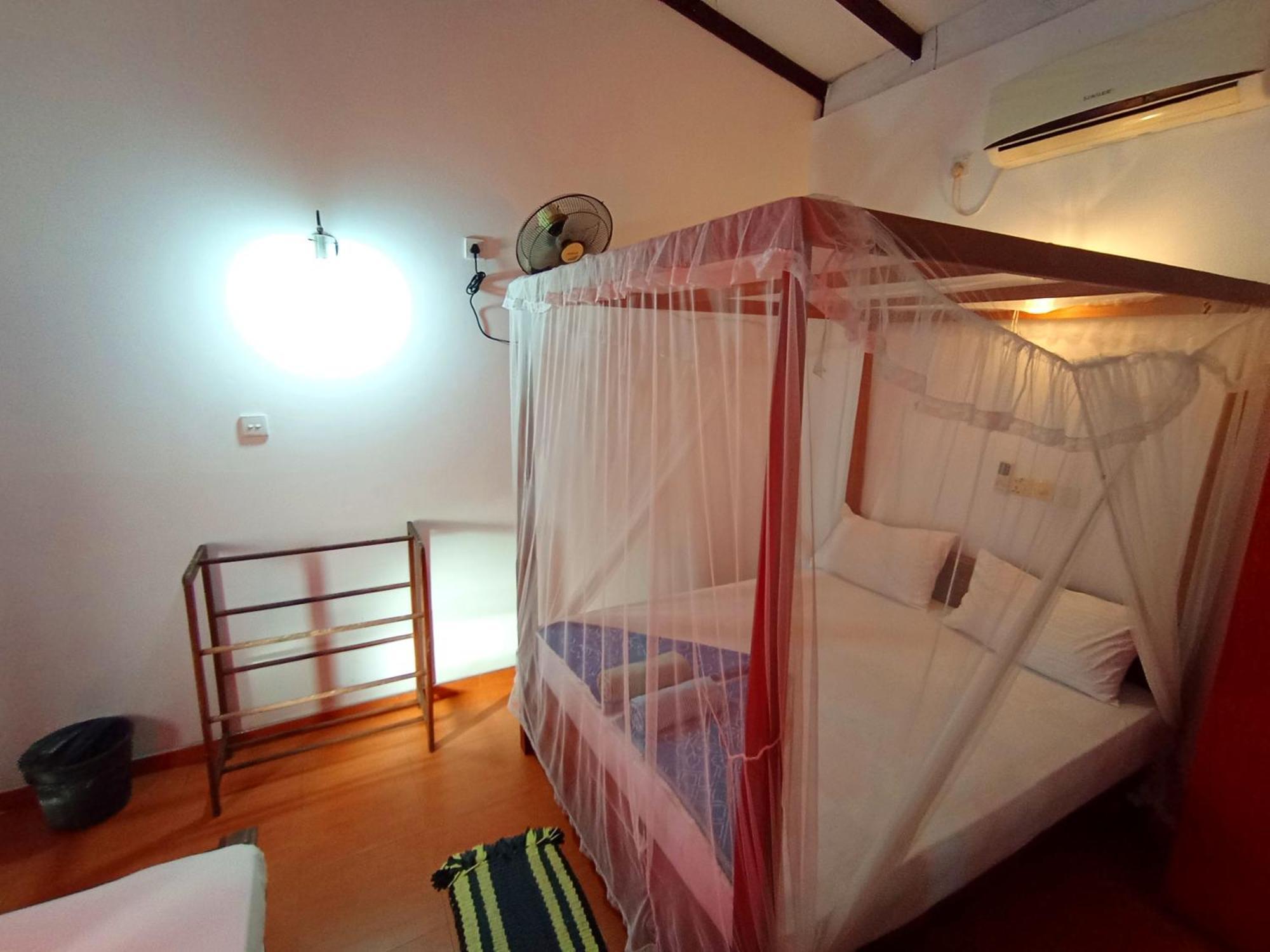 Pearl Resort Mirissa Extérieur photo